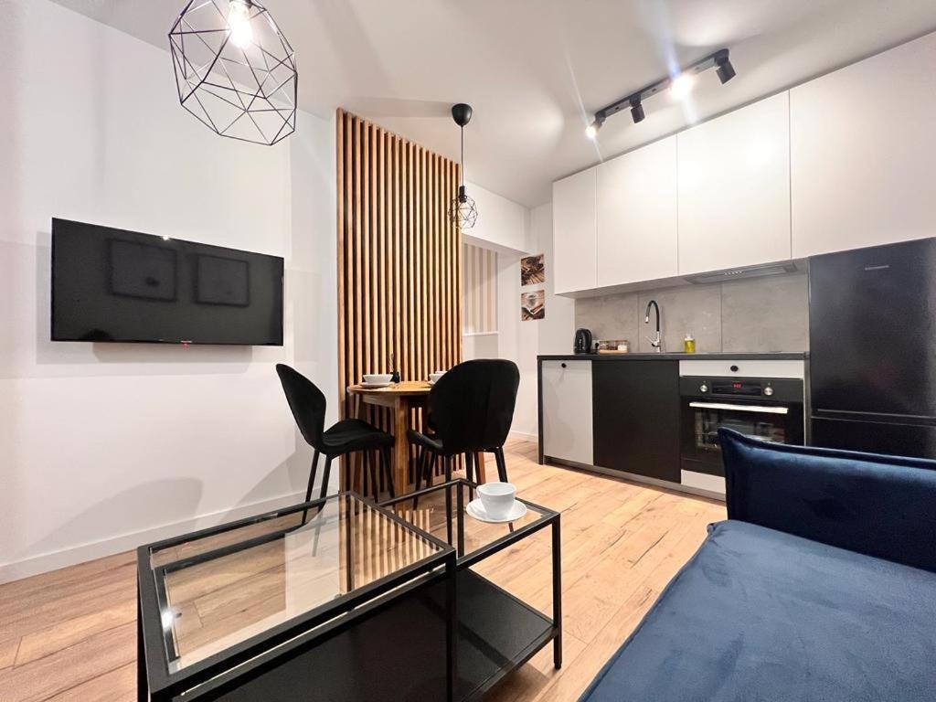 The M O D E R N C I T Y Spot Apartman Katowice Kültér fotó