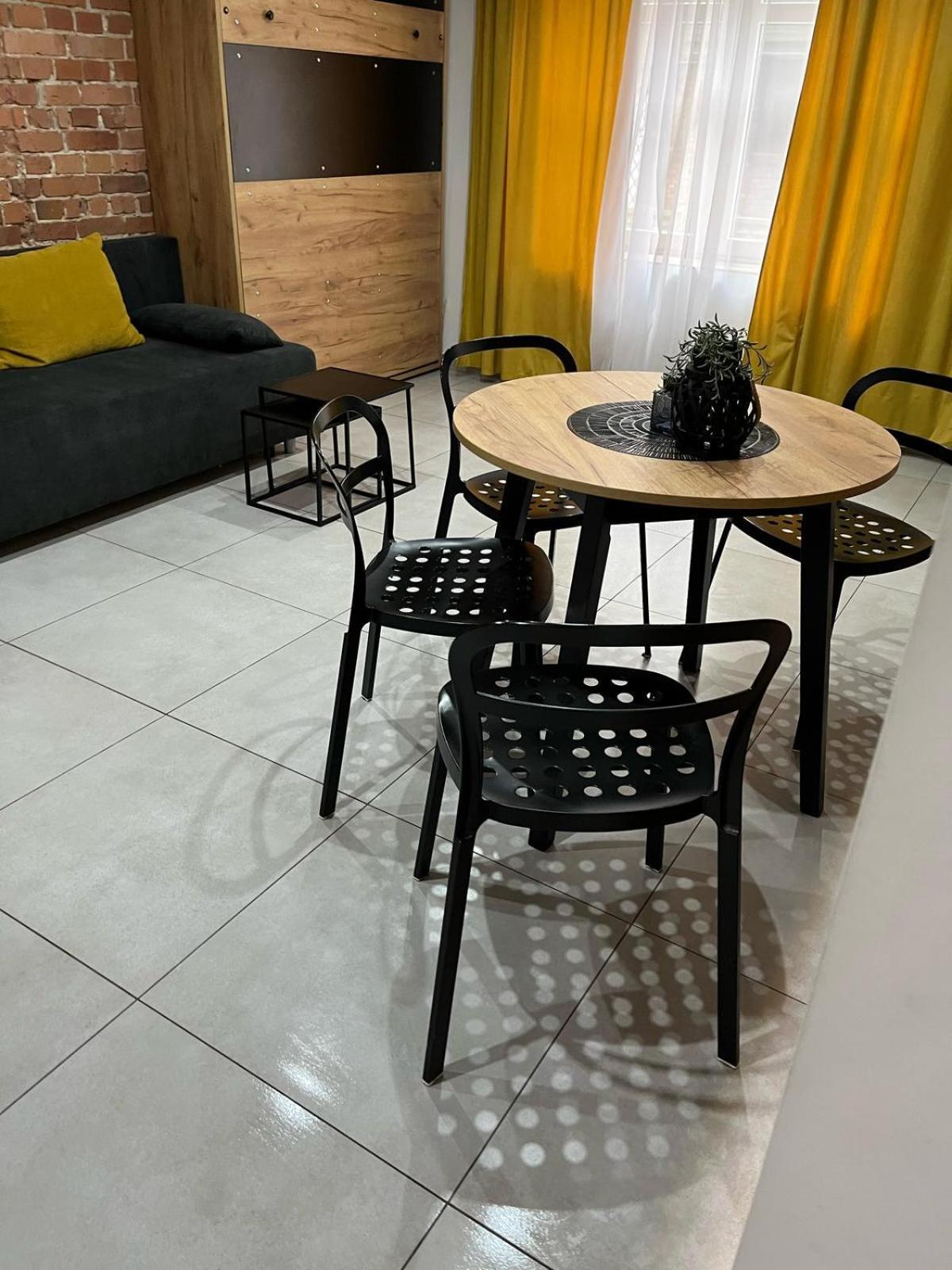 The M O D E R N C I T Y Spot Apartman Katowice Kültér fotó